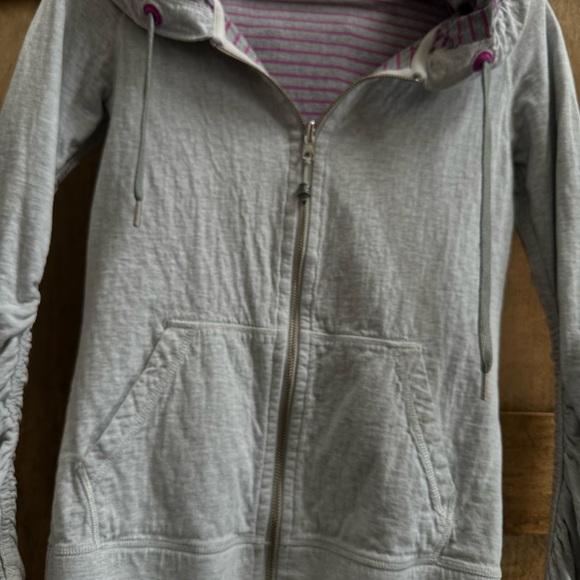 Lululemon reversible zip up hoodie Grey/ magenta stripes size 6 - Picture 3 of 7